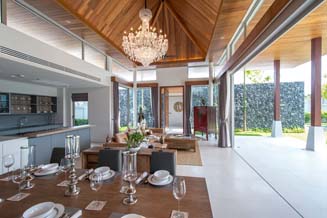 Botanica Luxury Villas 26